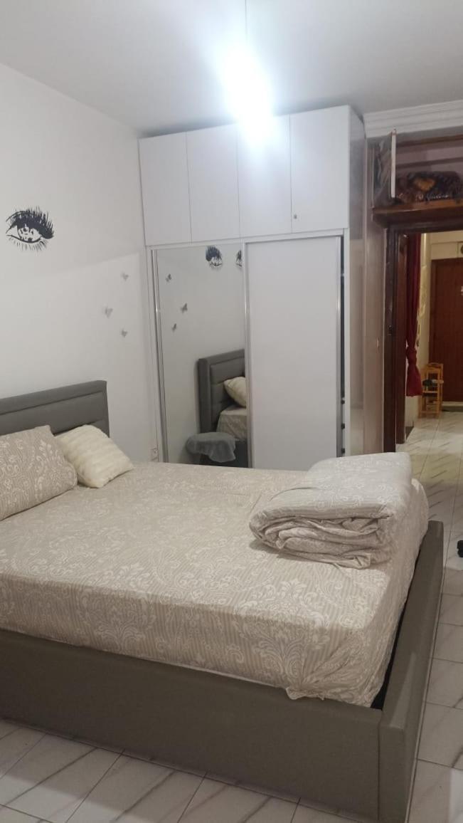 A Borgogne Apartment *